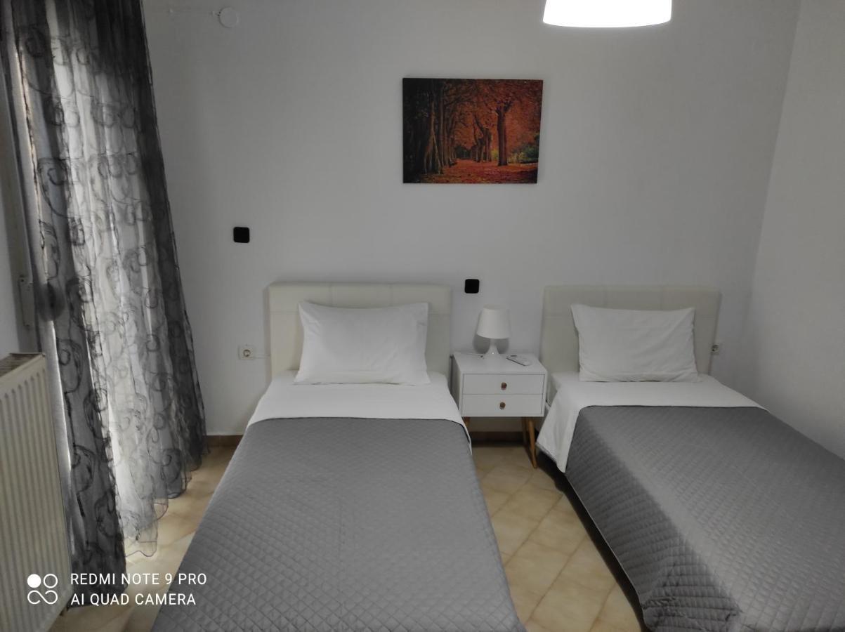 Elenas Apartments Платария Екстериор снимка